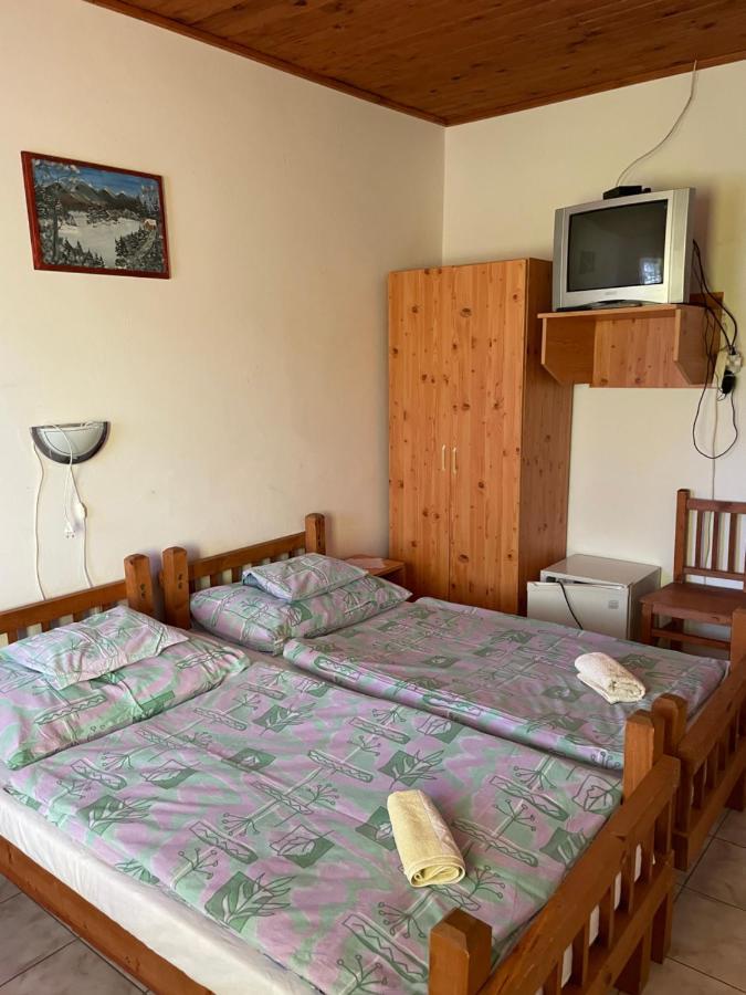 Zsuzsa Apartman Apartment Poroszlo Luaran gambar
